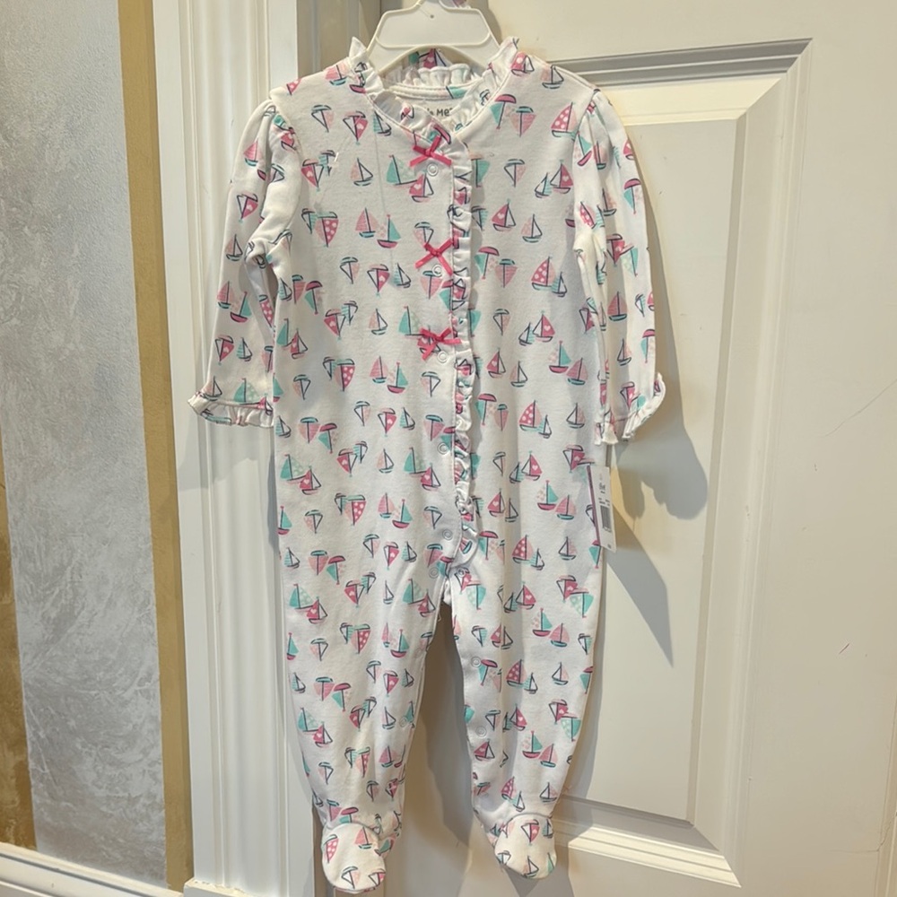 NEW Little Me Girls White Sailboat Print Pink & Aqua Footie with a hat 9 Mos